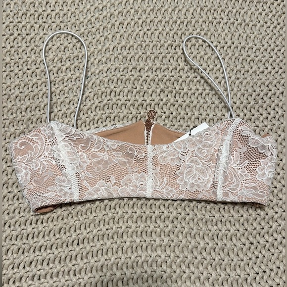 Nookie Revolve Heaven Crop in White XL - Picture 2 of 9